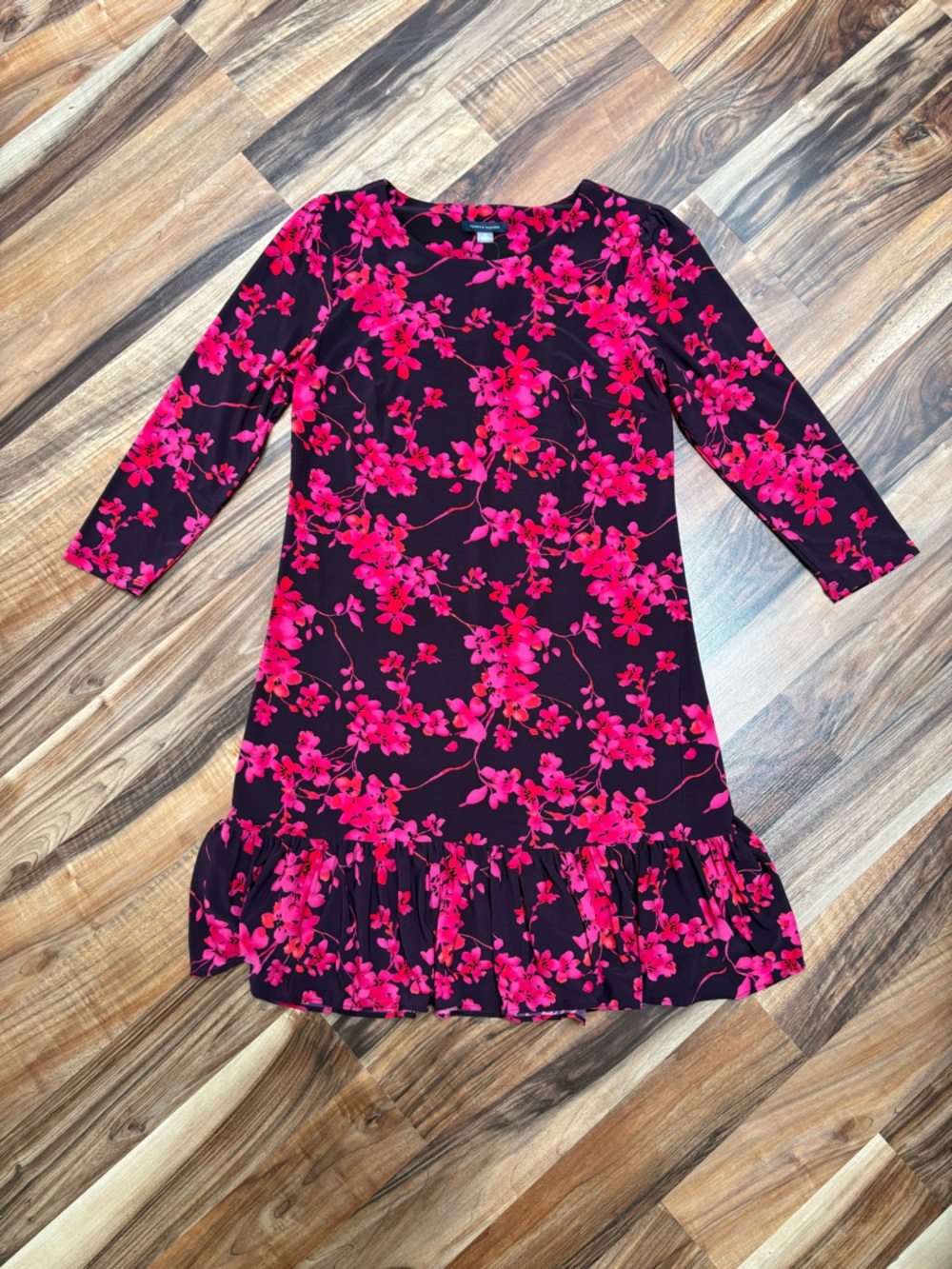 Tommy Hilfiger Dress with Bright Floral Print NEW size 10